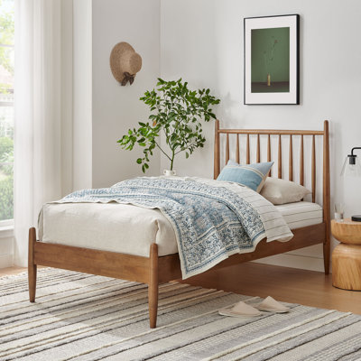 Structure de lit simple en noyer Zane
