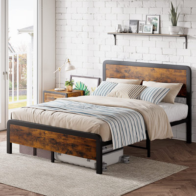 Hurtis Metal Bed
