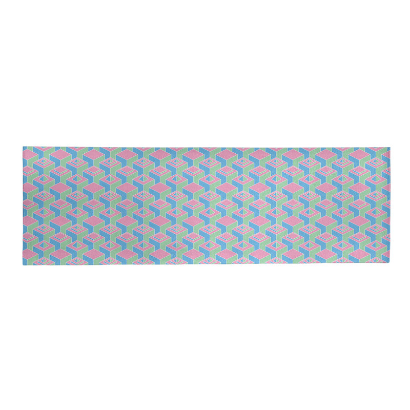Tapis rose/vert/bleu zone skyscrapers, Tapis de couloir 2 pi 5 po x 8 pi