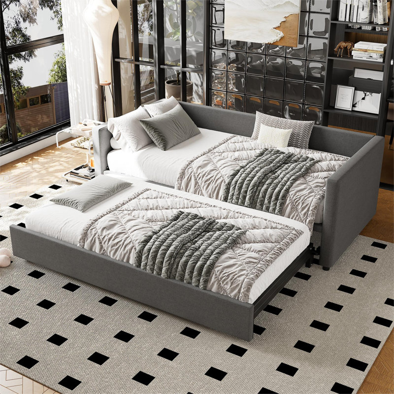 Dunnell Upholstered Daybed with Trundle