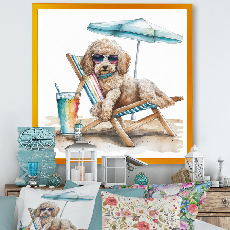 Chien sur une chaise à la plage IV - Art mural chien, H 16 po x l 16 po, Cadre doré