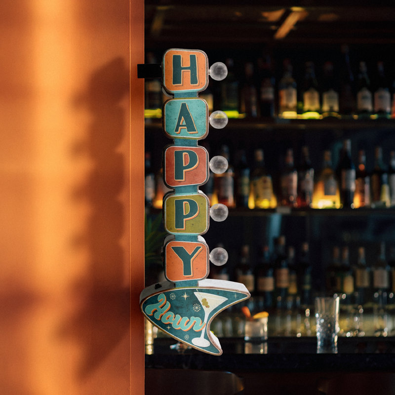  Enseigne en métal DEL «Happy Hour»