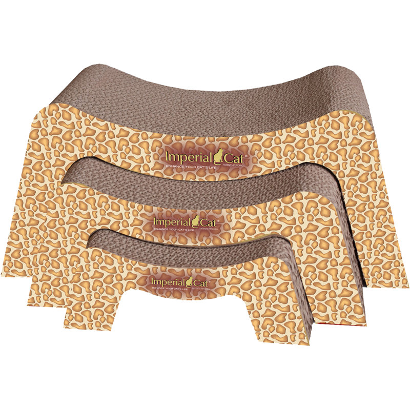Chism Scratching Post, Giraffe