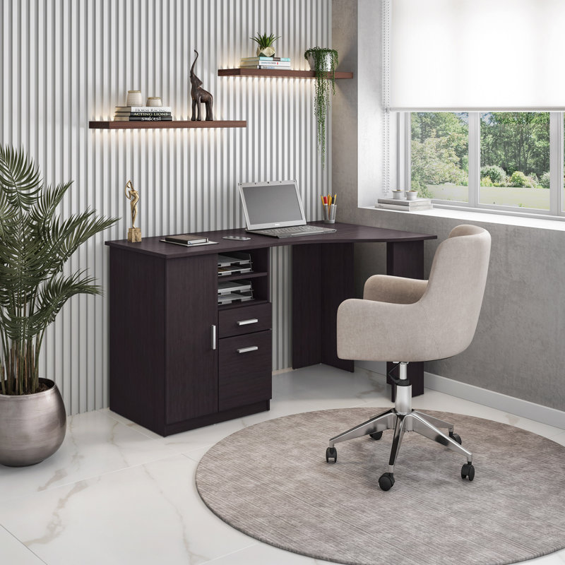Bureau classique avec rangement