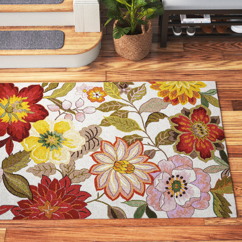 Floral Hand Woven Area Rug, Rectangle 152 x 229cm