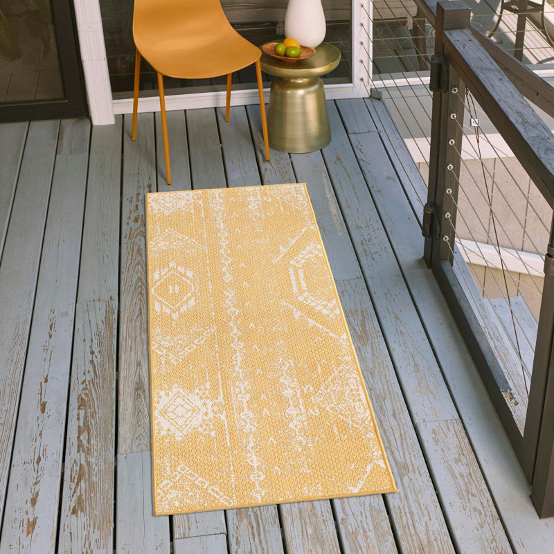 Tapis intérieur / extérieur jaune en polypropylène tissé à la machine 9 pi 10 po x 13 pi Broux