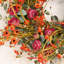 Couronne de fleurs artificielle 26 po avec fleurs de rose et eucalyptus