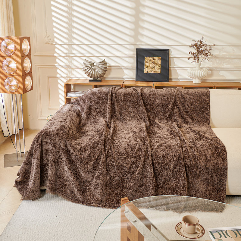 Housse pour canapé Elegant Nordic Chenille, H 71 po x l 134 po, Chenille brun foncé
