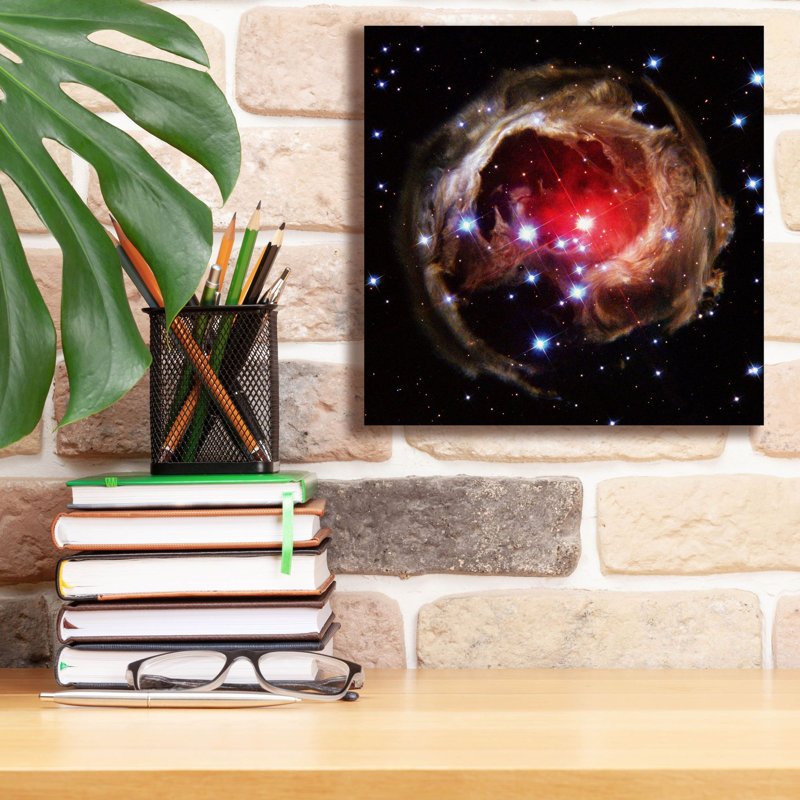 «V838 Monocerotis» par Hubble Space Telescope, art mural de la NASA, H 12 po x l 12 po x P 0,75 po