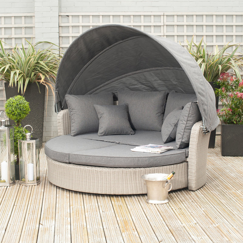 Aarju 195 cm W Curved Wicker Patio Daybed with Cushions, Grey