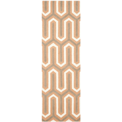 Deedgra Hand Tufted Wool Geometric Rug
