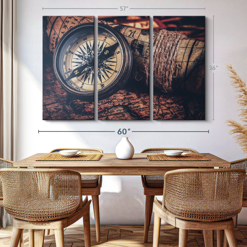 «Compass And Old Map» sur toile, H 36 po x l 57 po x P 1,25 po