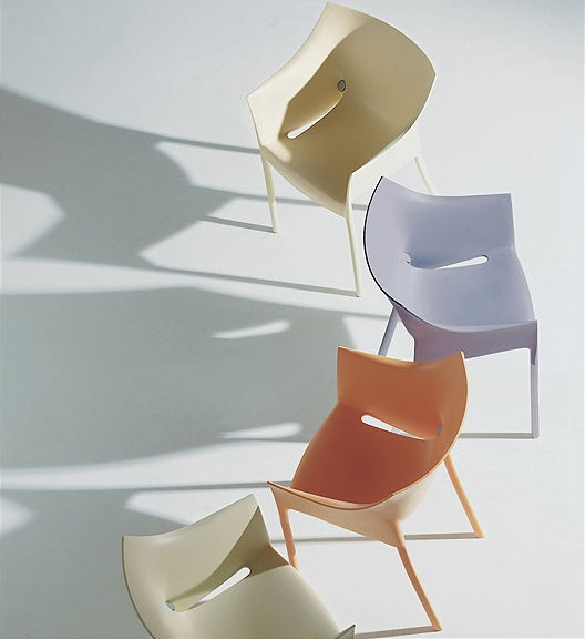 Dr. No Armchair, White