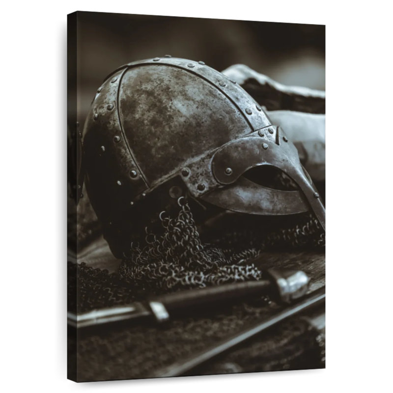 Casque et épée Mait Viking, H 45 po x l 30 po