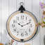 Horloge murale surdimensionnée avec cadre supérieur