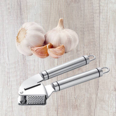 Amco Houseworks Garlic Press and Slicer & Reviews