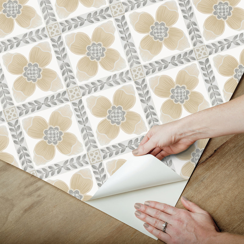 Papier peint adhésif floral matelassé Mimi, Beige