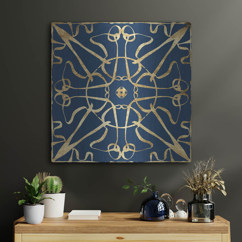 "Motif sur fond bleu" par Alonzo Saunders, H 24 po x l 24 po