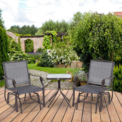 Chaise berçante avec table basse et cour arrière - 2 fauteuils coulissants, toile grise et respirante pour l'extérieur 3 pièces. Balancelles de patio grises. Tissu, plateau en verre stable. Pour la cour, le jardin et le porche.