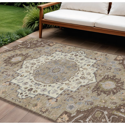 Tapis oriental lavable intérieur / extérieur 9 pi x 12 pi chocolat