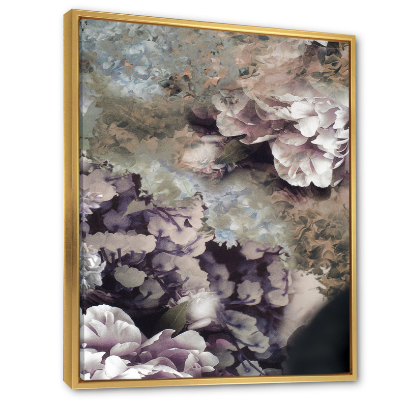 «Grunge Silk Nature Flower II», reproduction d'art sur toile, H 36 po x l 24 po x P 1 po, Cadre flottant doré