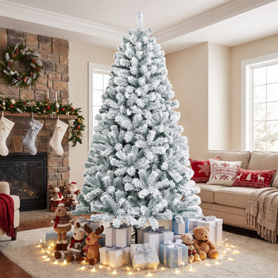 Arbre de Noël en pin givré