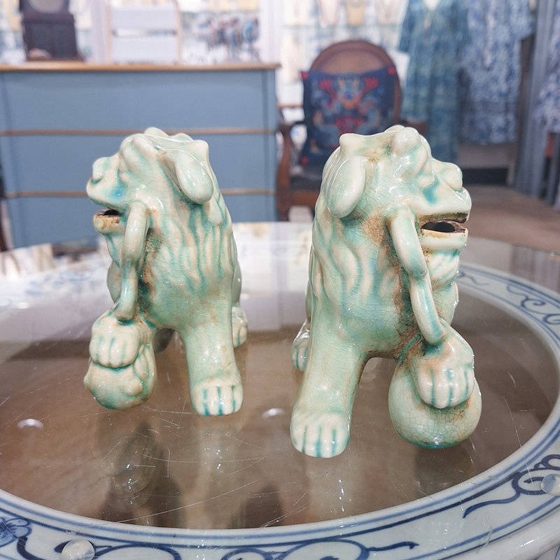 Porcelain Foo Dogs Pair