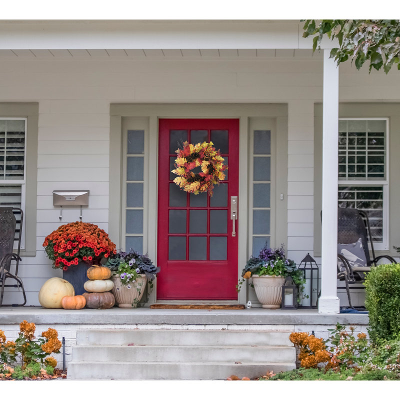 Faux Polyester 24'' Wreath