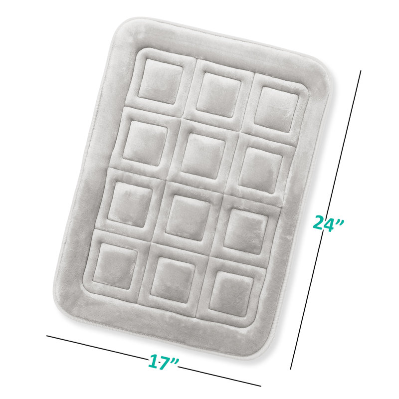Tapis de bain gaufré en mousse à mémoire de forme ultra doux, L 17 po x L 24 po, Argent