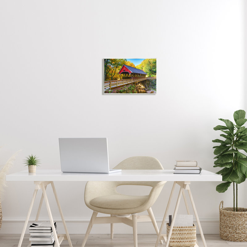 «Red Covered Bridge Woodland Creek Floater» par Rick Berk, H 10 po x l 15 po x P 0,5 po, Bois
