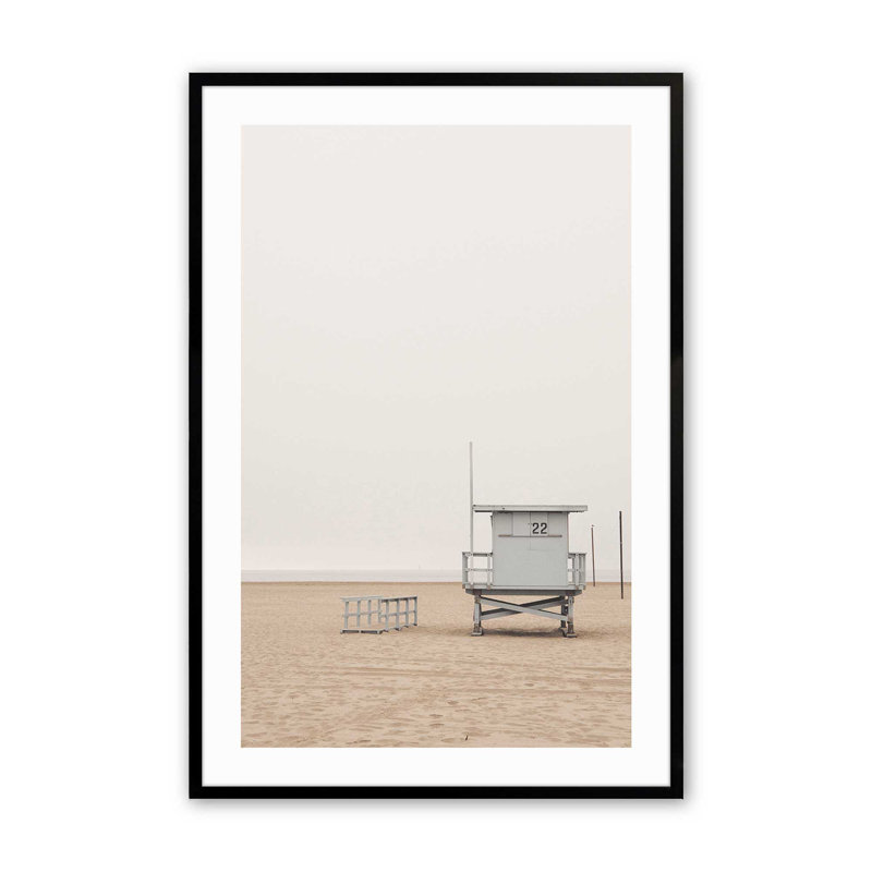 Sandy Sentinel, impression sur rouleau, Cadre noir satiné, H 21 po x l 17 po x P 1,25 po
