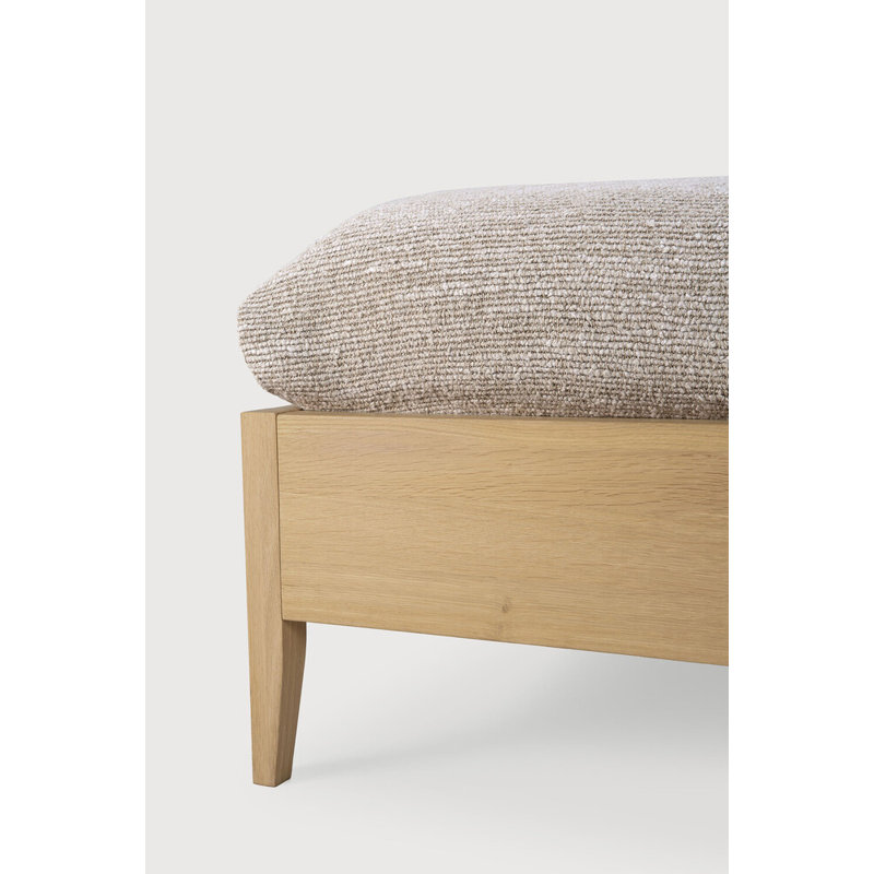 Spindle Bed, King, Oak