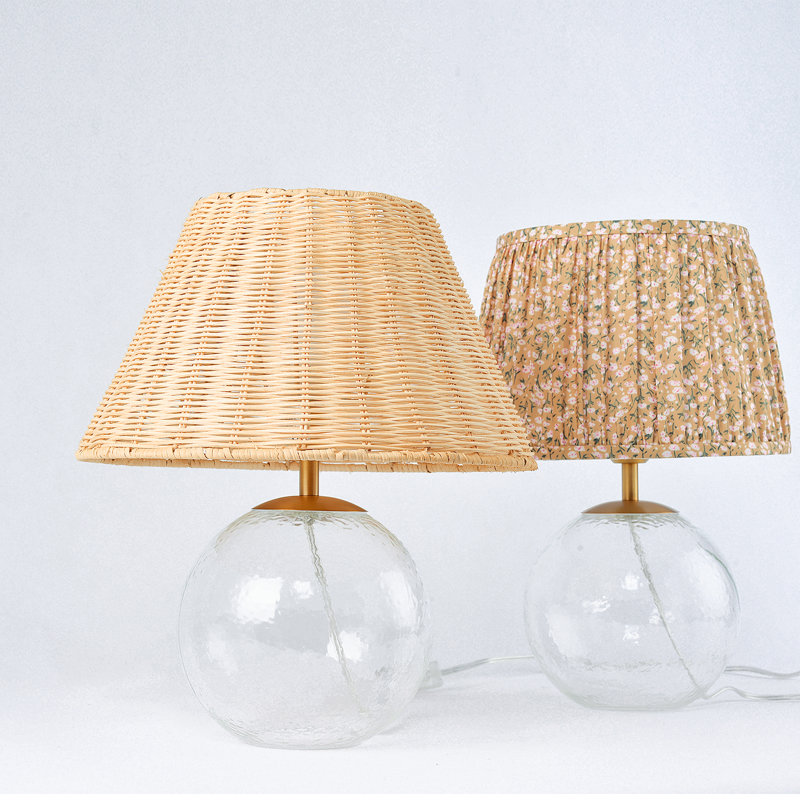 Ensemble de lampes de table 17 po Boho - Base en verre martelé et abat-jour en rotin tissé à la main