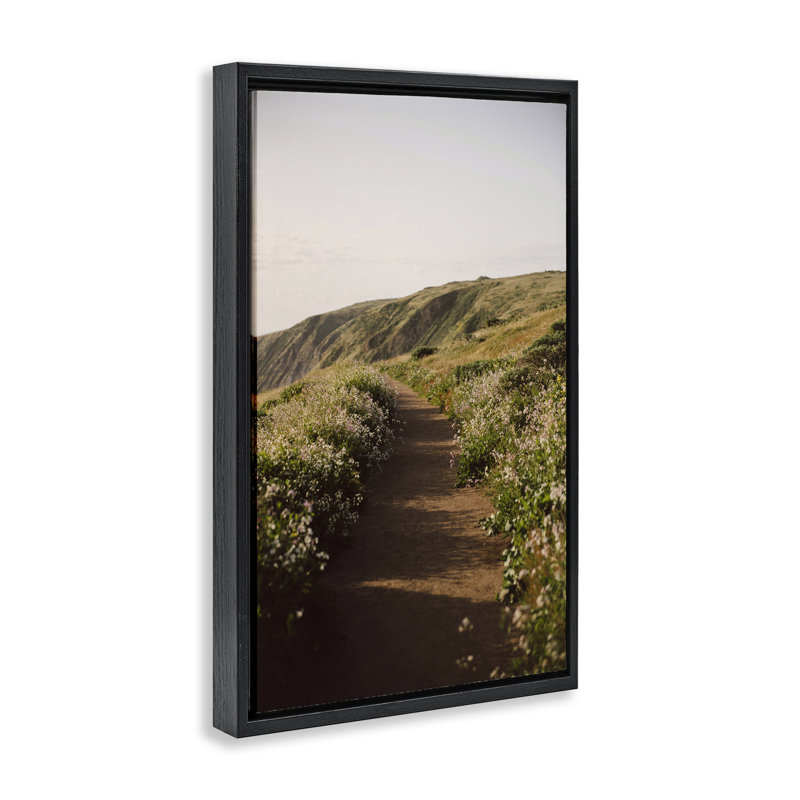  «Path» par Beach Coast Floater Canvas par Crystal Lynn Collins, H 31 po x l 21 po, Cadre flottant noir de jais