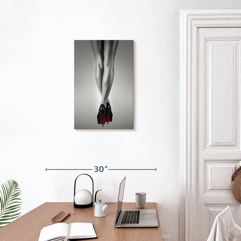 Shuttleworth Fashion Red I, 24" H x 16" W