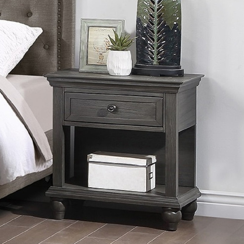 Carshalt 24'' W Nightstand, Gray Oak