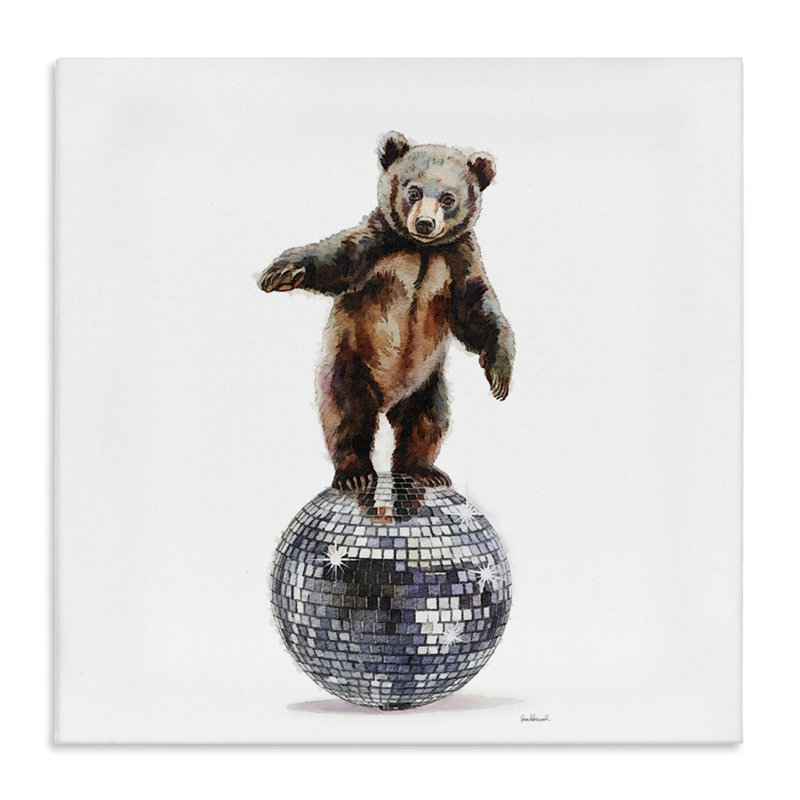 Ours en équilibre sur une toile boule disco, design par Amanda Greenwood, H 17 po x l 17 po