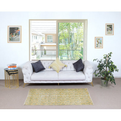 Tapis turc en laine fabriqué à la main de couleur jaune 3 x 6 pi avec motif floral