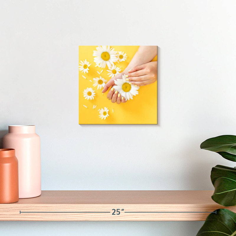 Shuttleworth Bright Spring Nails, 10" H x 10" W