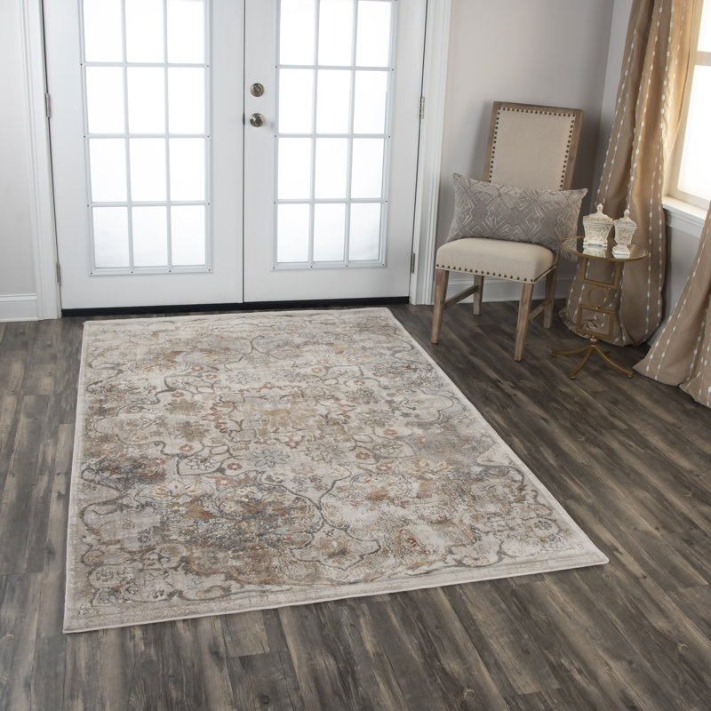 Shockey Floral Indoor Rug, Rectangle 3'11" x 5'6"