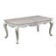 Table basse en bois-492068408
