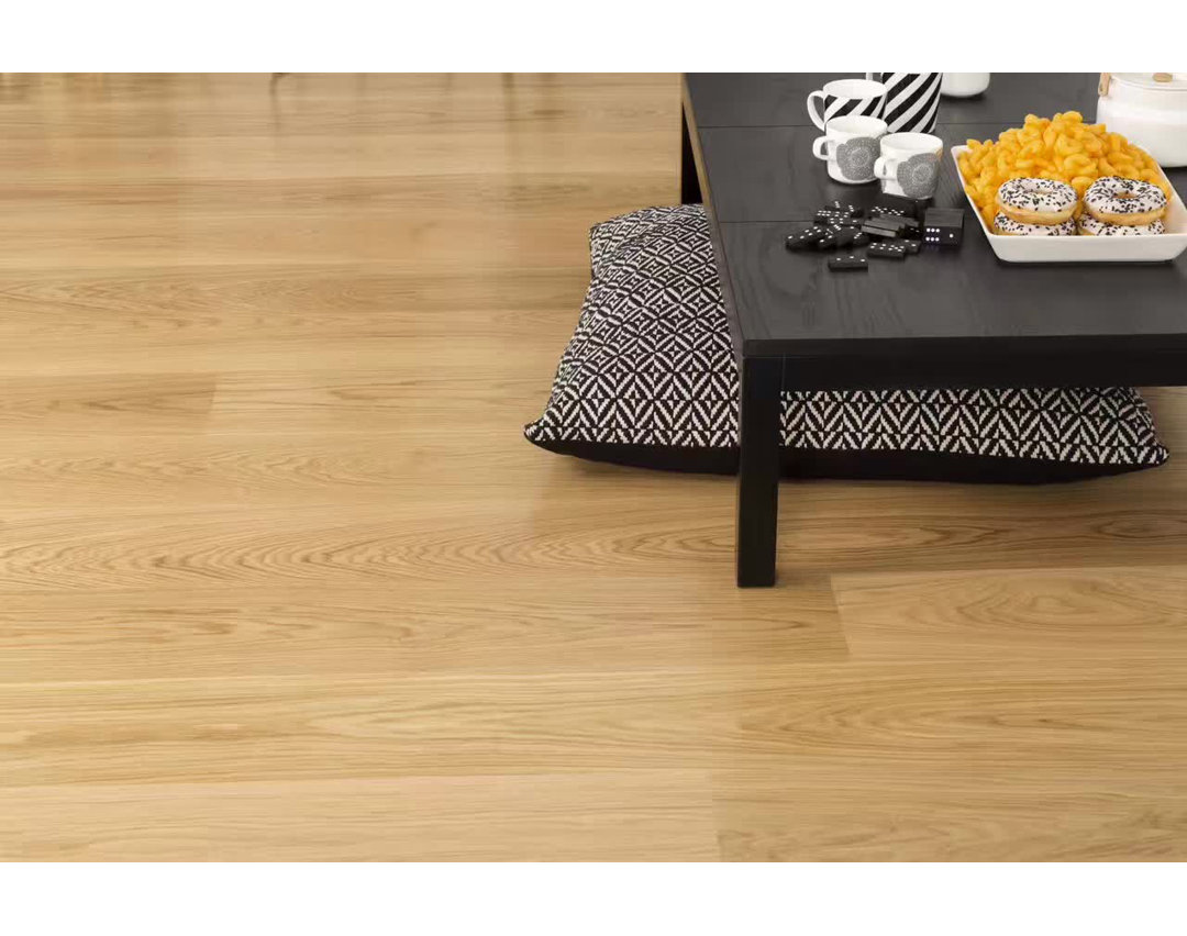 Prime Grade Oak UV Lacquered Plank Engineered Flooring