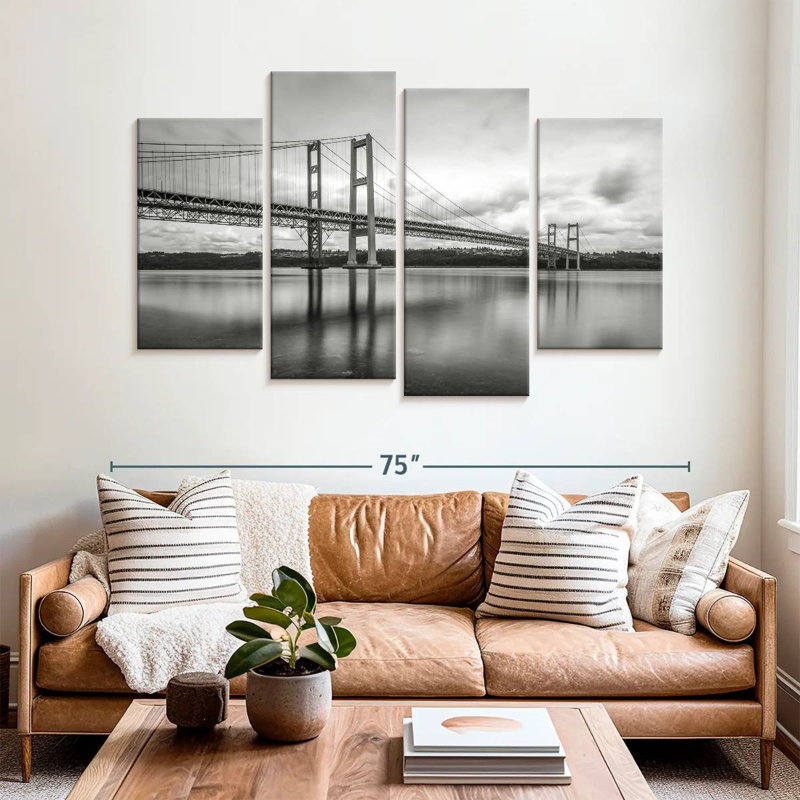 Pont Tacoma monochrome, H 42 po x l 68 po