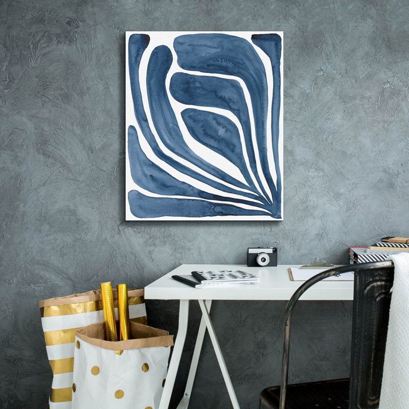 «Blue Stylized Leaf I» par Regina Moore, H 24 po x l 20 po x P 0,75 po