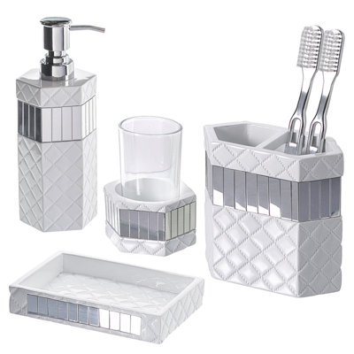 Quilted Mirror Bathroom Accessory Set