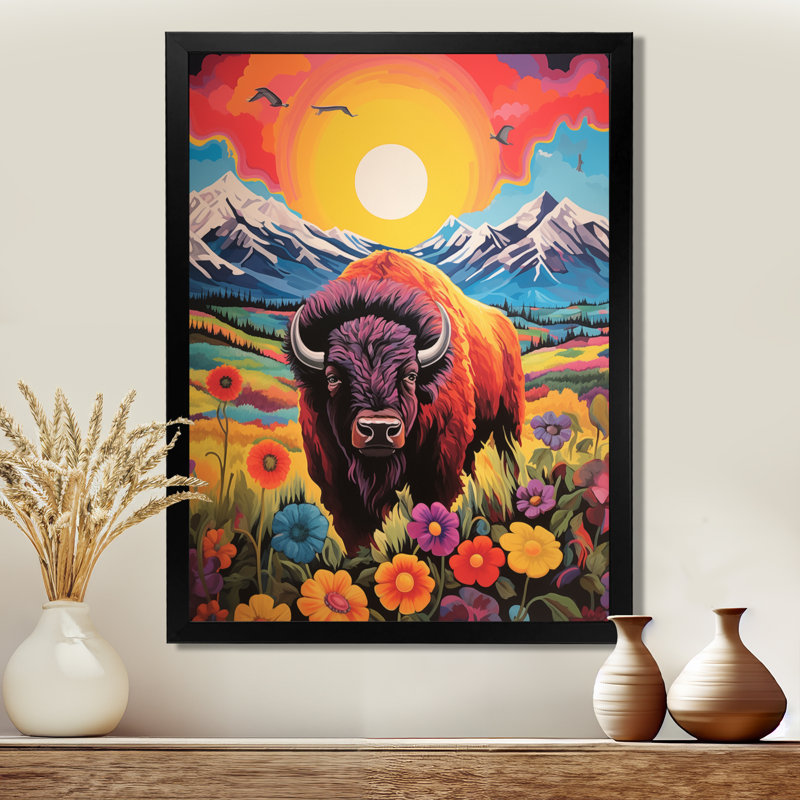 Bison dans un paysage de montagne floral au coucher du soleil I - Buffalo / bison, art mural animal, Cadre simple noir