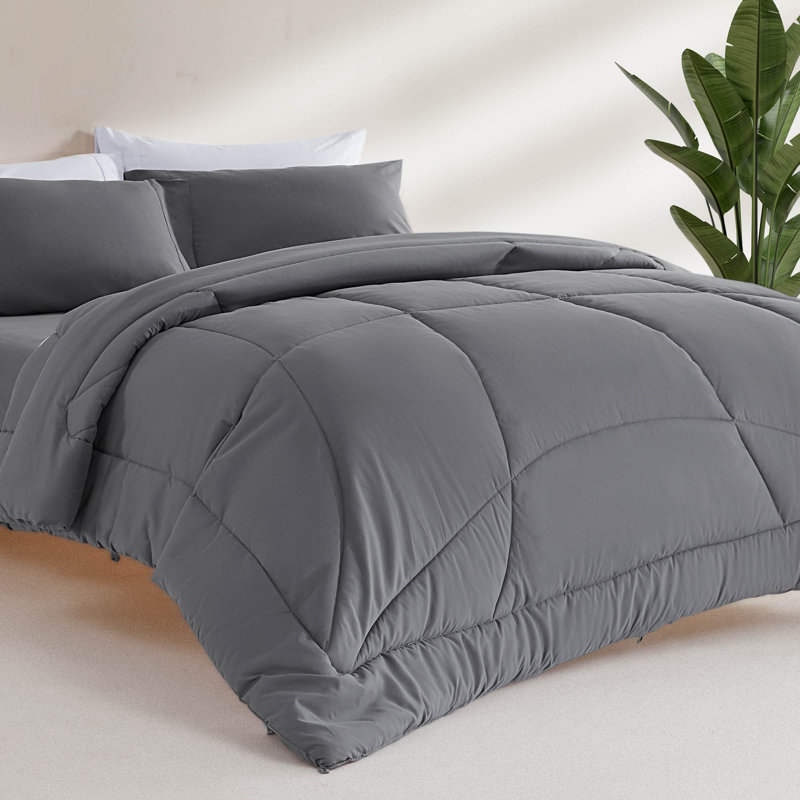 Down Alternative Solid Quilted Comforter, Twin Comforter, White