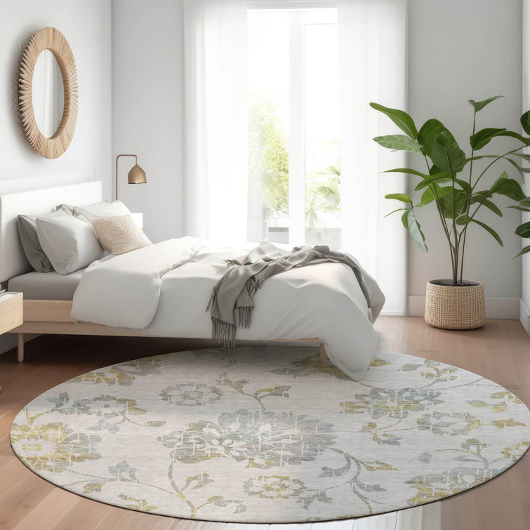 Malek Washable Floral Indoor / Outdoor Rug