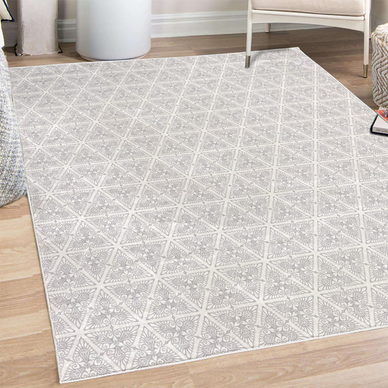 Tapis gris pâle, Rectangle 5 pi 2 po x 7 pi 6 po
