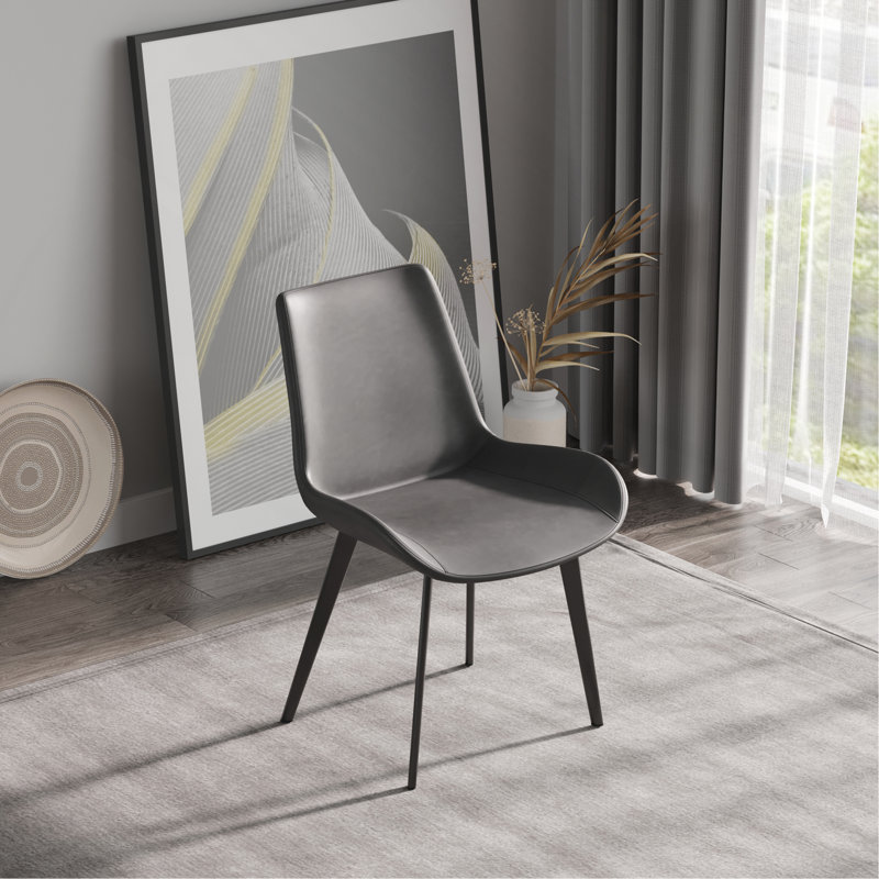 Chaise de salle à manger moderne avec un design ergonomique et des pieds en métal robustes pour le confort et la durabilité